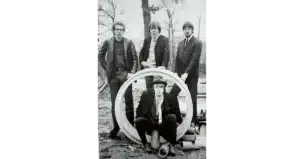 Read more about the article The Wilde Flowers